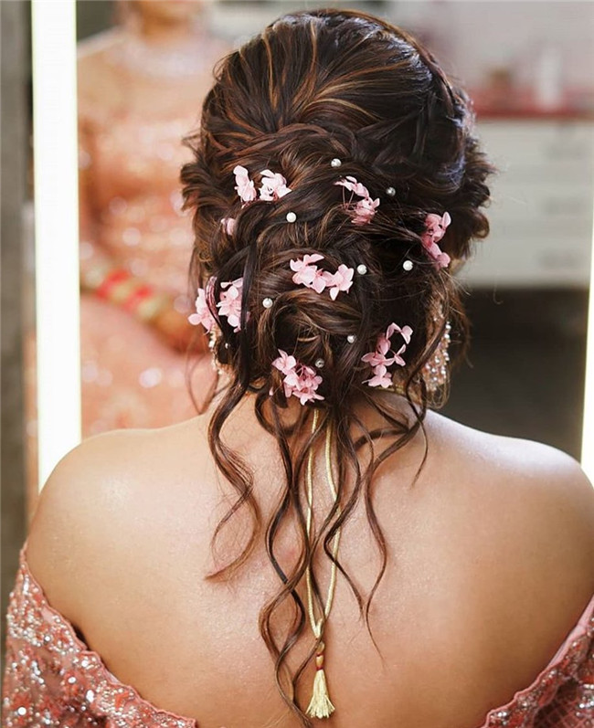 Weddinghairstyle;outdoorwedding;wedding