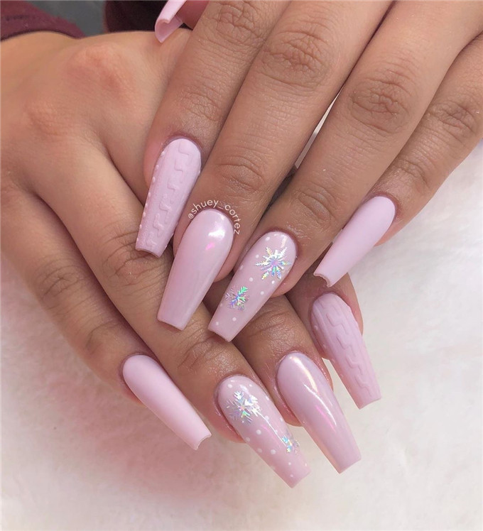 Coffin nails;nailstrend;2020nails;nailscolor