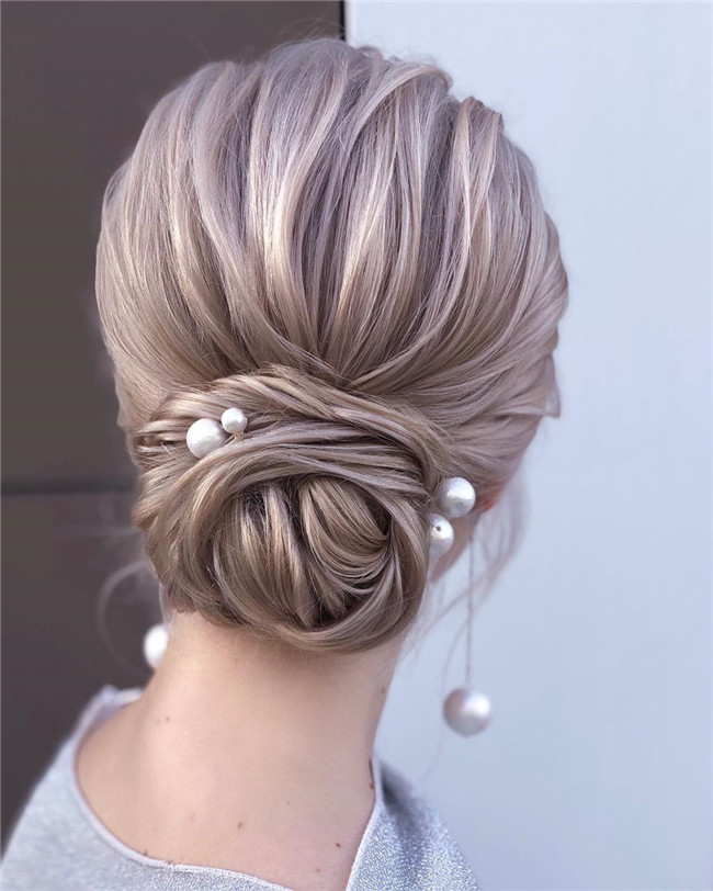 Weddinghairstyle;outdoorwedding;wedding