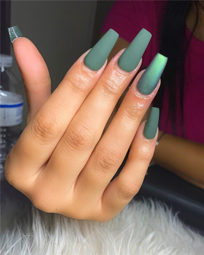 Coffinnails;springnails;nailtrend