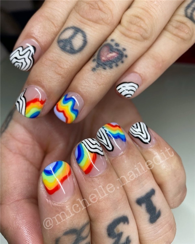 rainbownail;nailtrend