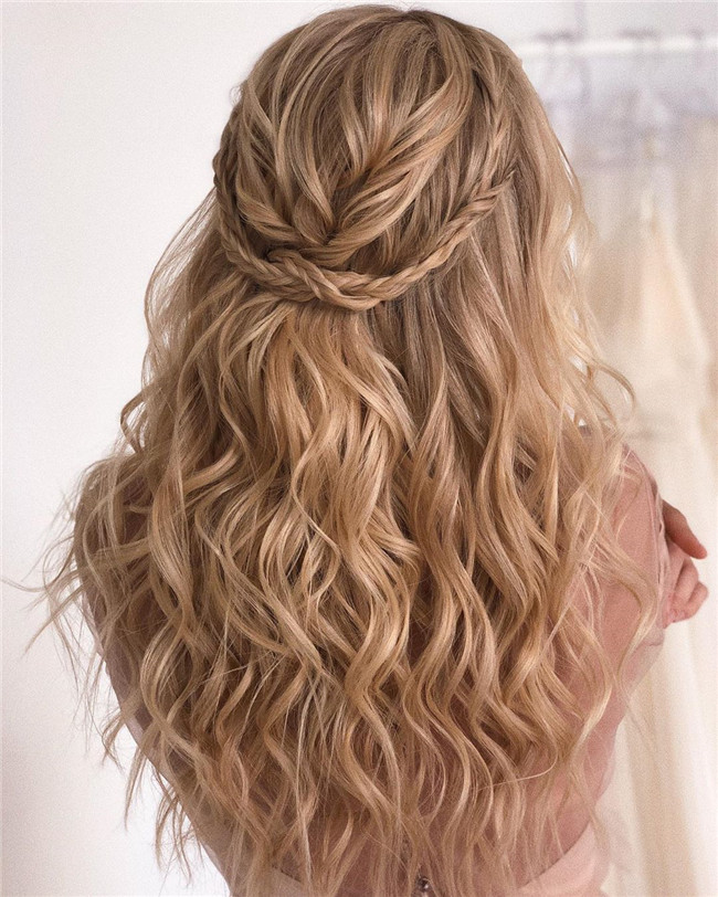 Weddinghairstyle;outdoorwedding;wedding