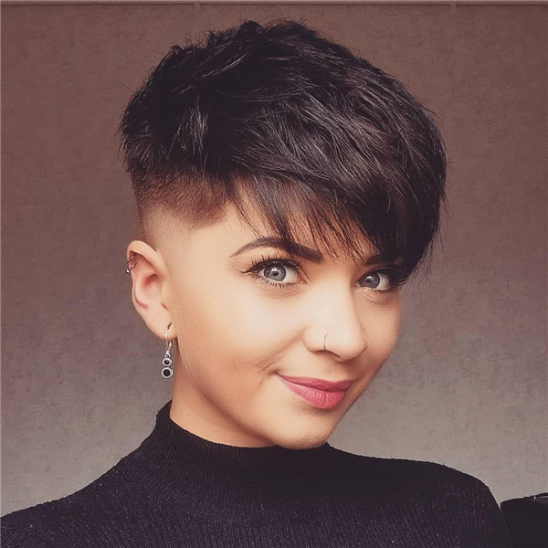 #pixiehaircut#pixiehairstyles#shorthaistyles#2020hairtrend