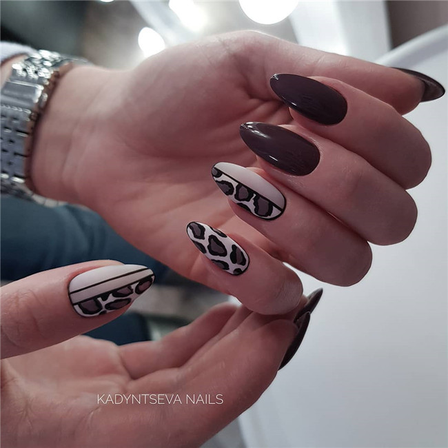 #almondnails#winternails#2020nails#fallnails