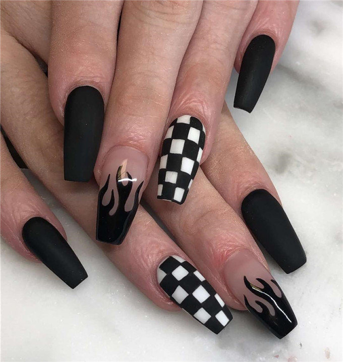 #coffinnails#2020nails#acrylicnails#gelnails#nailscolor