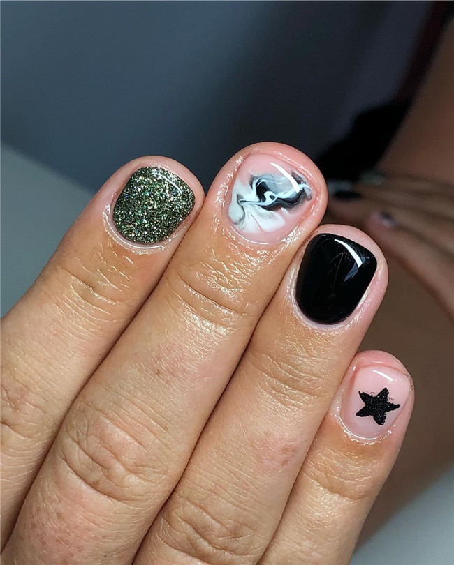 Acrylicnail;shortnail;nailtrend