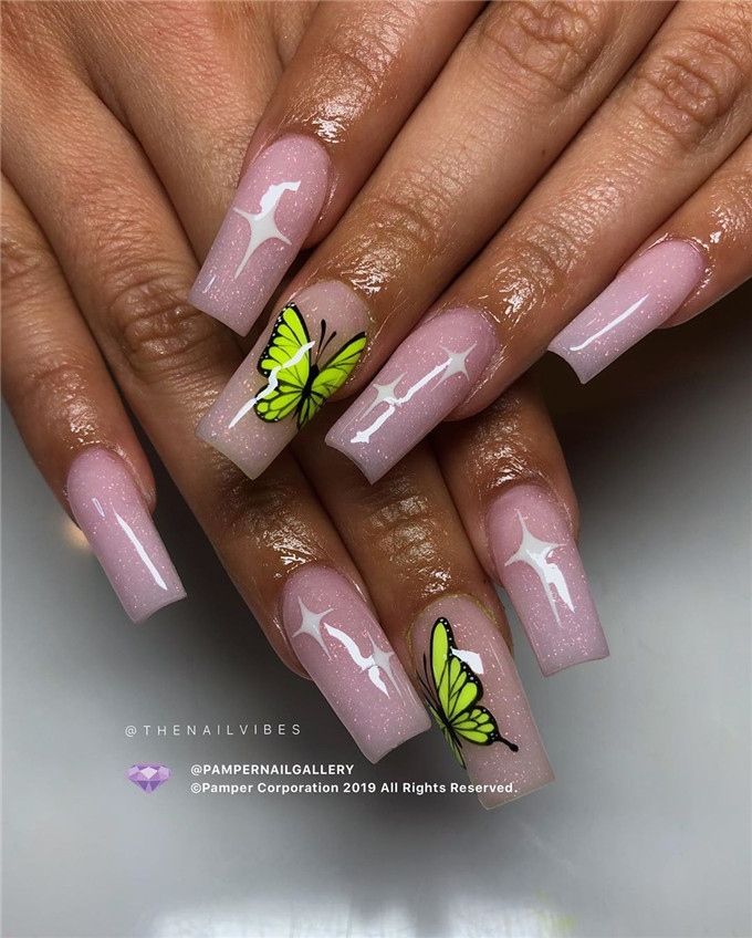 Coffin nails;nailstrend;2020nails;nailscolor