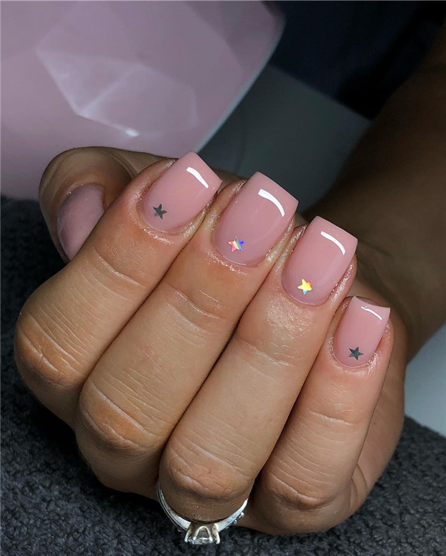 Acrylicnail;shortnail;nailtrend