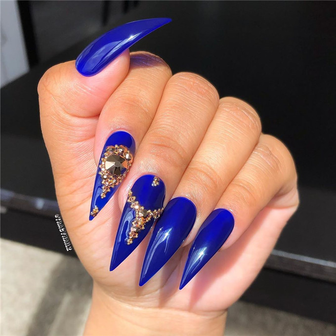 Stilettonails#nailstrend#2020nails