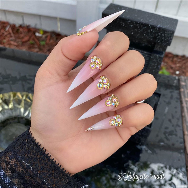 #acrylicnails#stilettonails#winternails#summernails#2020nails