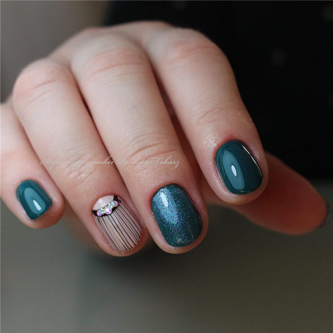 emeraldgreennails;nailtrend