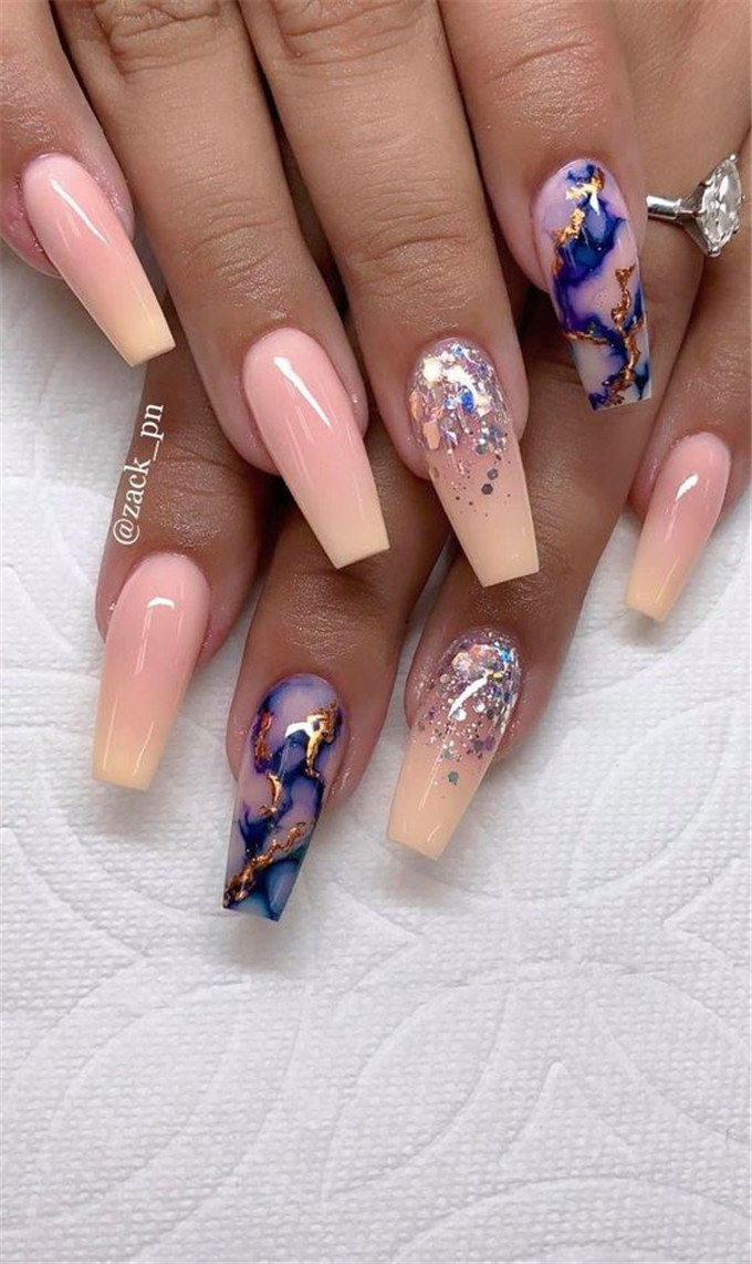 Coffin nails;nailstrend;2020nails;nailscolor