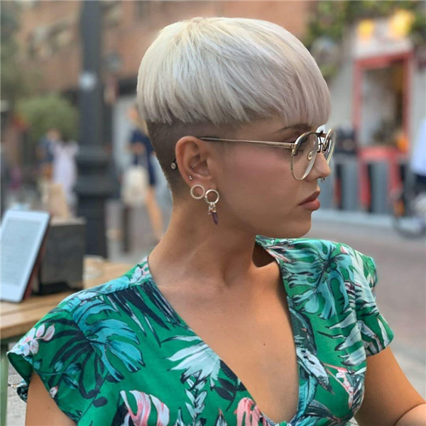 #pixiehaircut#pixiehairstyles#shorthaistyles#2020hairtrend