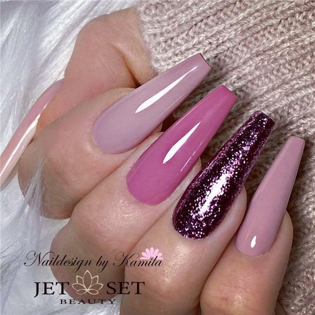 Coffinnails;springnails;nailtrend