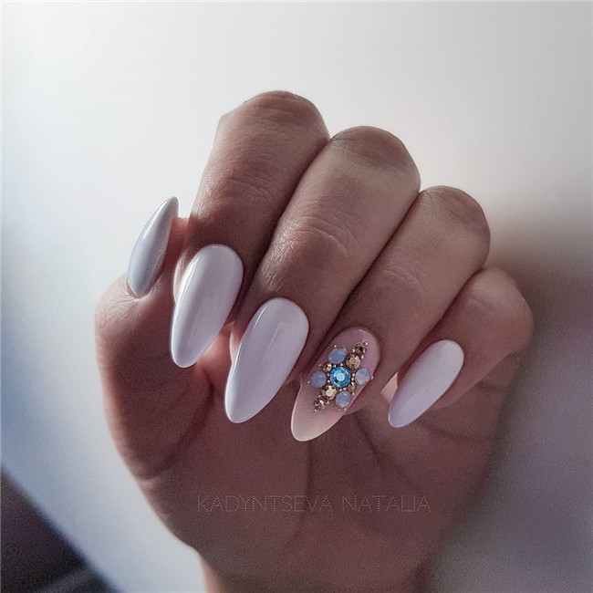 #almondnails#winternails#2020nails#fallnails