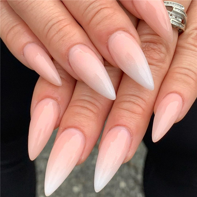 almondnails;acrylicnails;nailtrend