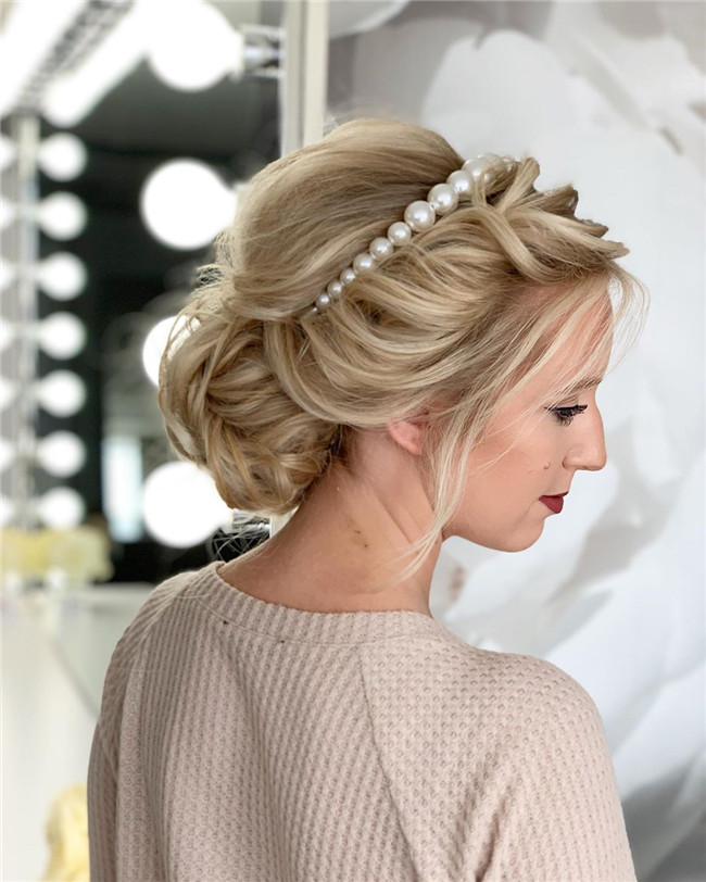 Weddinghairstyle;outdoorwedding;wedding