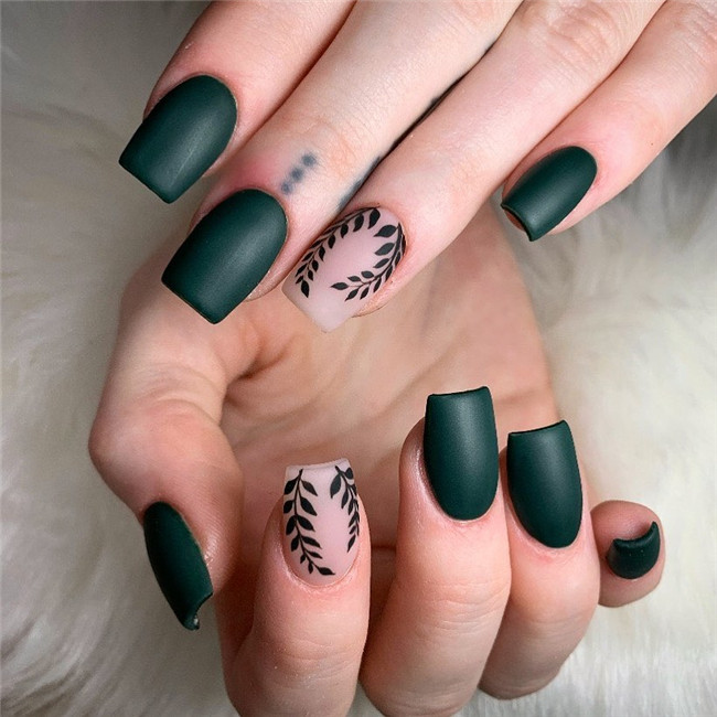 emeraldgreennails;nailtrend