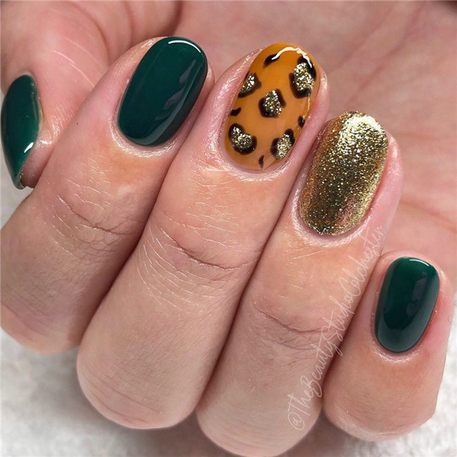 emeraldgreennails;nailtrend