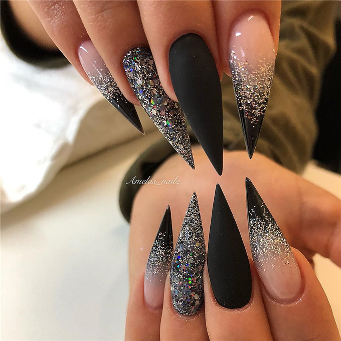 #fallnails#stilettonails#acrylicnails#2020nails