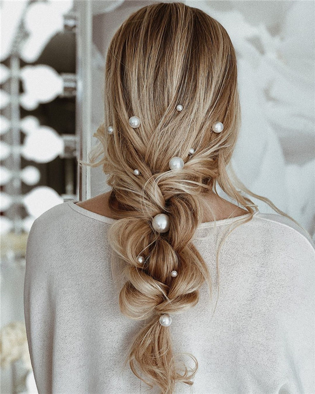 Weddinghairstyle;outdoorwedding;wedding