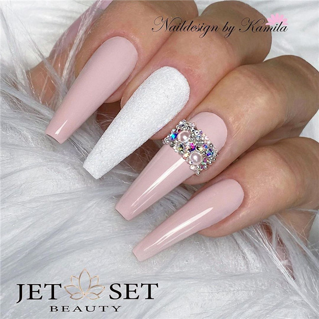 Coffinnails;springnails;nailtrend