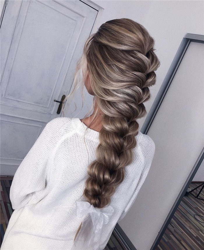 Promhair;longhair;bridesmaidhairstyles;prom