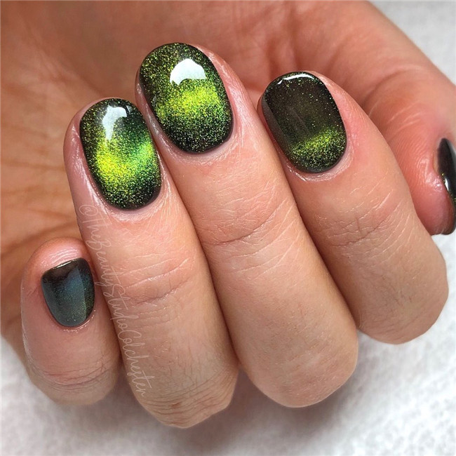 emeraldgreennails;nailtrend