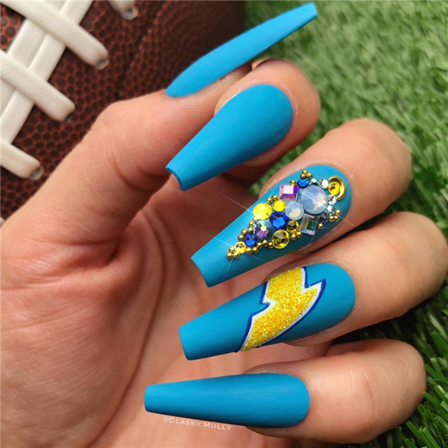 Coffinnails;springnails;nailtrend