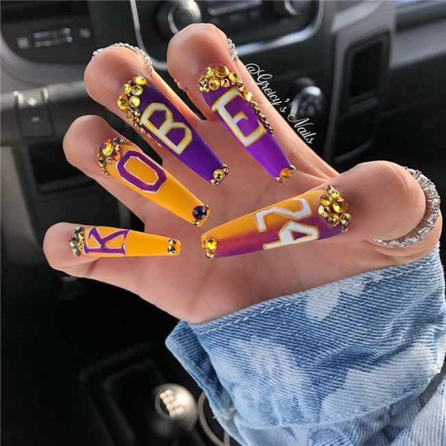 Coffinnails;springnails;nailtrend