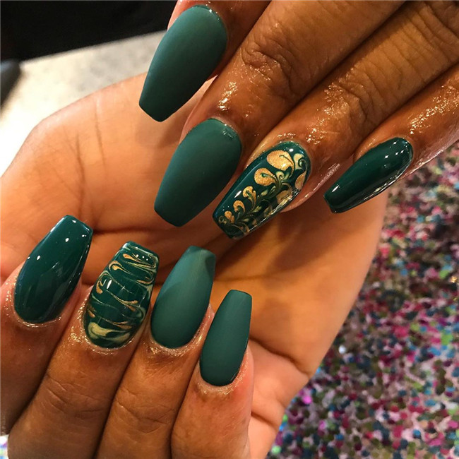 emeraldgreennails;nailtrend