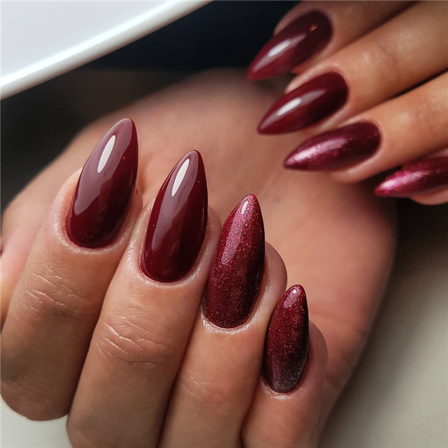 almondnails;acrylicnails;nailtrend