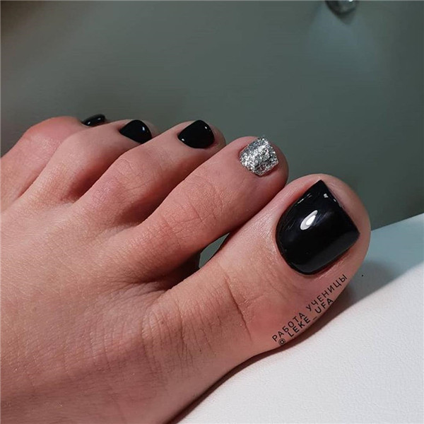 toenails;toenailsdesigns