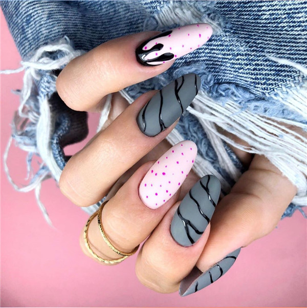 nailartdesigns;donutsnailart