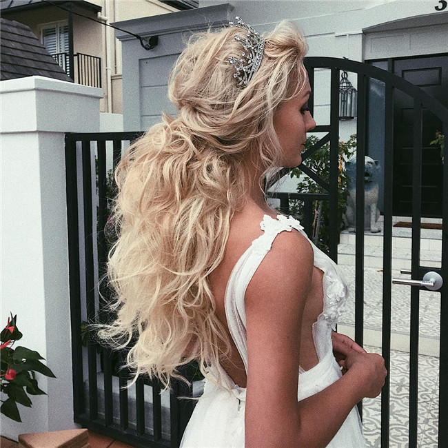 weddinghairstyle;bridehairstyles