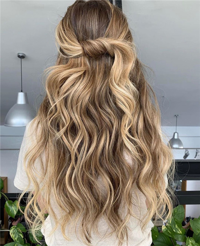 blondehair;blondebalayagehair;haircolor