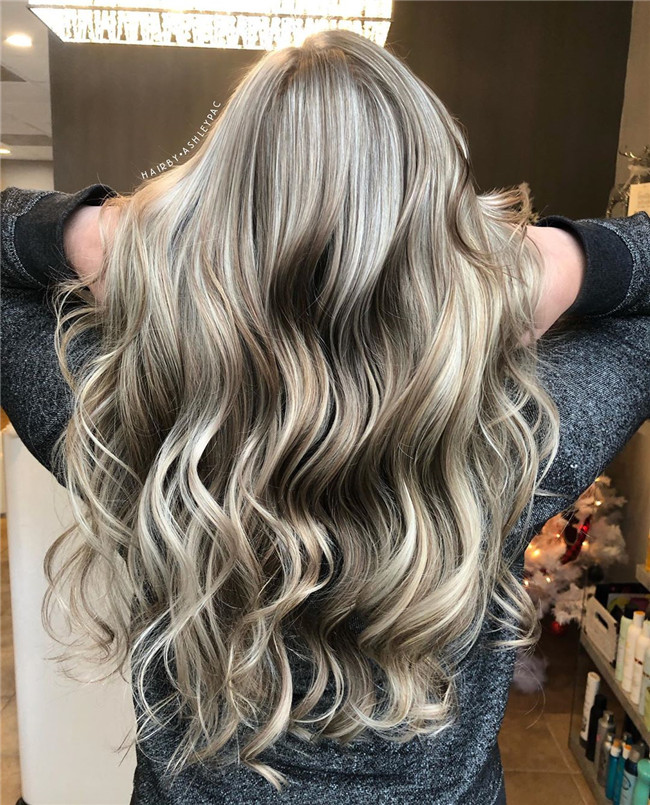 blondehair;blondebalayagehair;haircolor