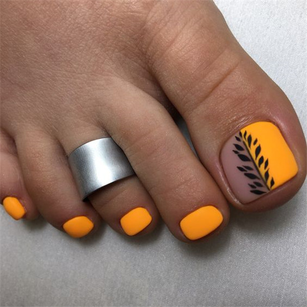 toenails;toenailsdesigns