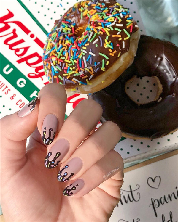 nailartdesigns;donutsnailart