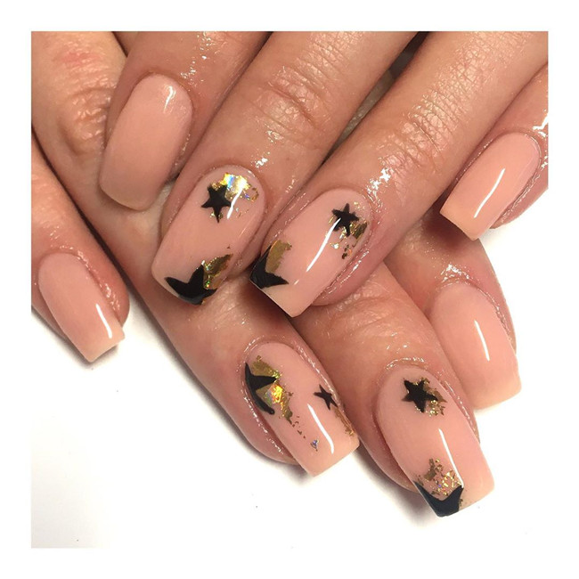 starnail;nailtrend