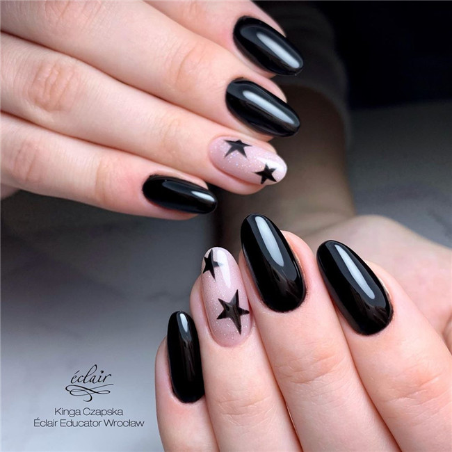 starnail;nailtrend