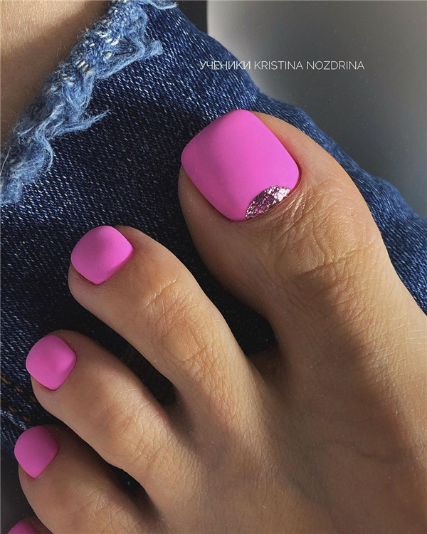 toenails;toenailsdesigns