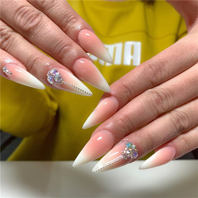 stilettonails;gelnails;acrylicnails;2020nails