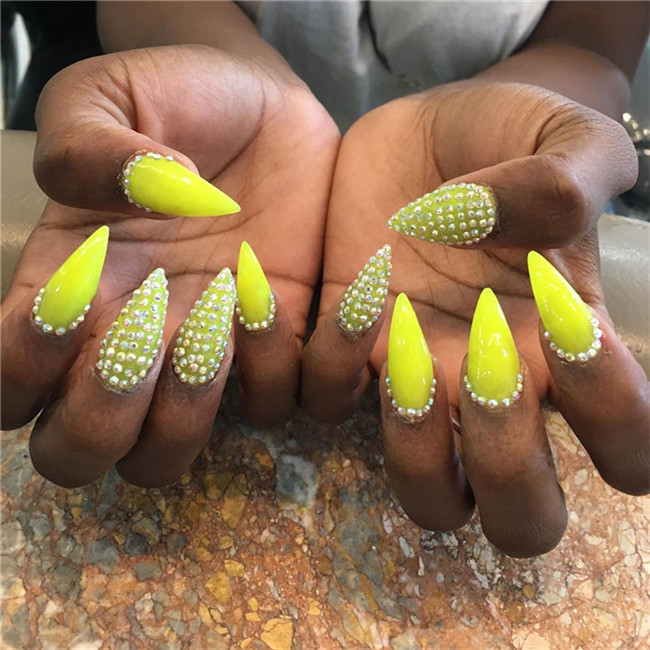 stilettonails;gelnails;acrylicnails;2020nails