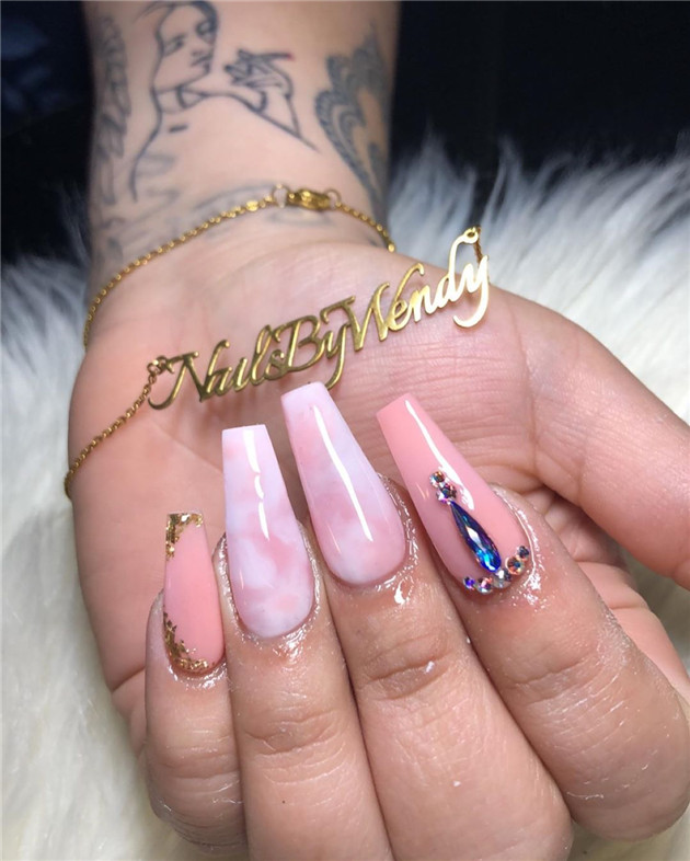 Pinknails;coffinnails;summernails