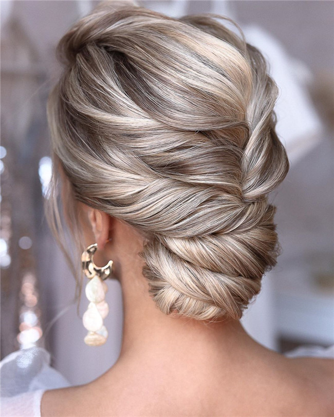 promhairstyles;longhairstyles