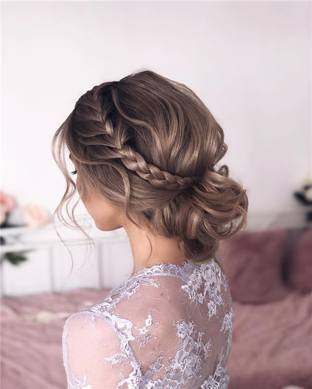 Weddinghairstyles;updohaistyles;bunhaistyles