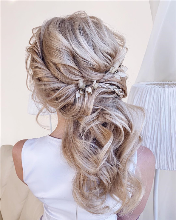 weddinghairstyls;halfuphalfdown