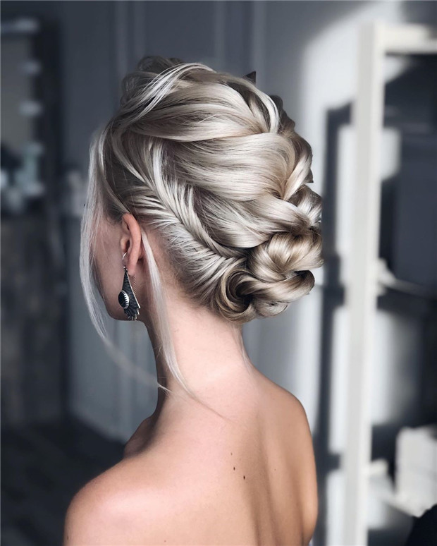 Weddinghairstyles;updohaistyles;bunhaistyles