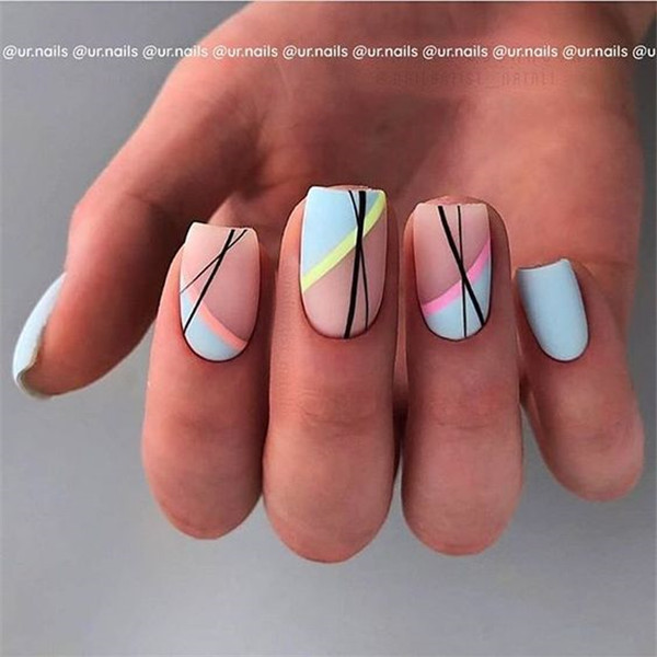 Shortnails;acrylicnails